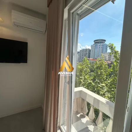 Tirane, shitet apartament 1+1+Ballkon Kati 5, 73 m² 224.000 € (shallvaret)