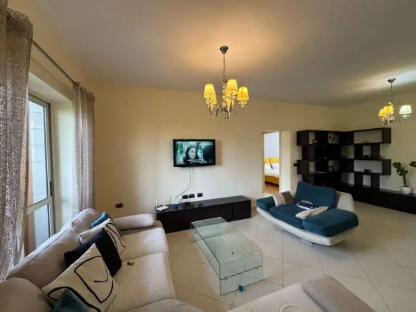 Tirane, jepet me qera apartament 2+1+Aneks+Ballkon Kati 2, 85 m² 700 € (RRUGA SULEJMAN DELVINA KOMUNA E PARISIT)