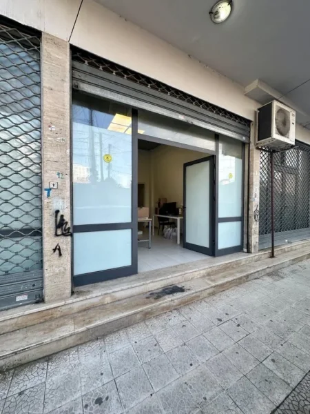 Tirane, shitet zyre Kati 0, 390 m² 350.000 € (SHKOLLA E KUQE RRUGA RIZA CEROVA)