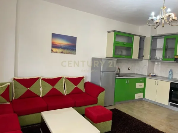 Durres, shitet apartament 1+1+Ballkon Kati 3, 72 m² 75.000 € (mali robit)