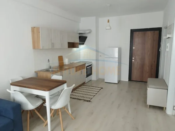 Tirane, jepet me qera apartament 1+1 Kati 9, 54 m² 350 € (UNIVERS CITY)  UNA51549
