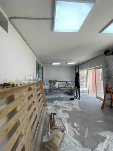 Tirane, jepet me qera ambjent biznesi Kati -1, 116 m² 1.800 € (Vasil shanto)