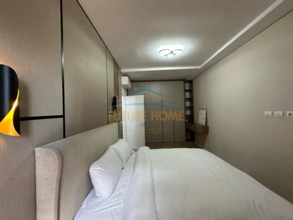 Tirane, shitet apartament 1+1+Ballkon Kati 14, 89 m² 215.000 € (Garden Building, Rruga e Kavajes)