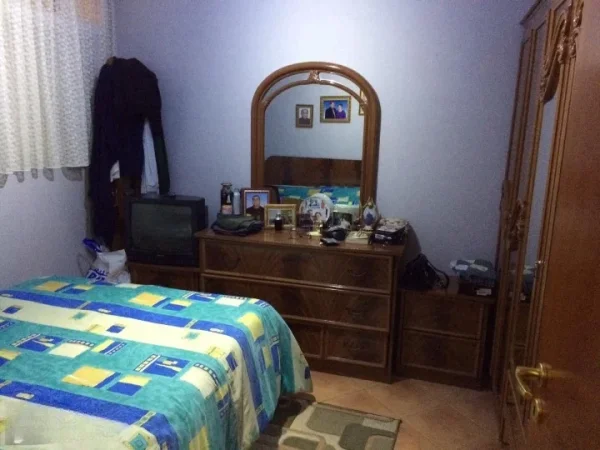 Tirane, jepet me qera apartament 2+1 Kati 11, 70 m² 500 € (Stacioni i Trrenit)