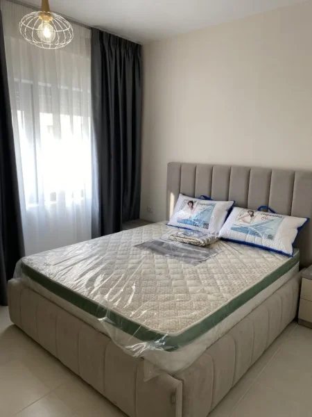 Tirane, Kodra e Diellit 2 QERA 1+1+Parking Kati 4, 65 m² 50.000 Lek (Kodra e Diellit)