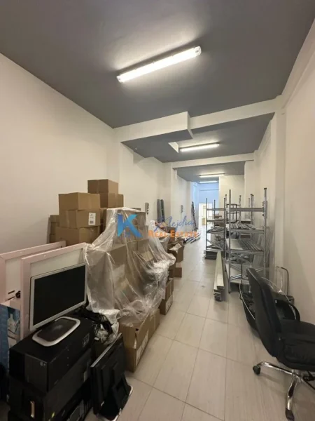 Tirane, shitet ambjent biznesi Kati 0, 390 m² 350.000 € (prane SHKOLLES SE KUQE)