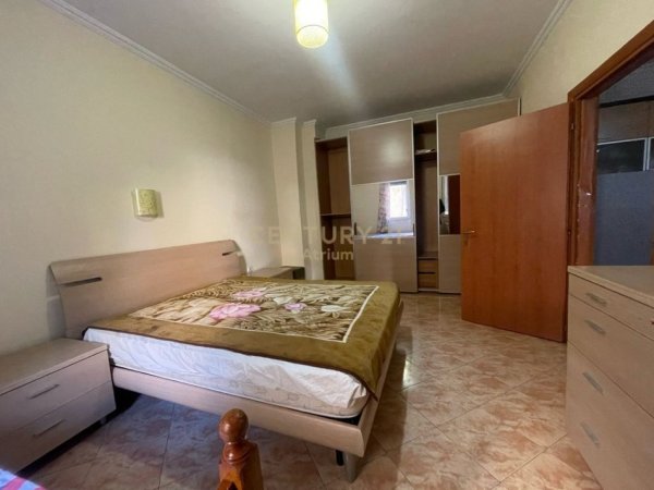 Tirane, jepet me qera apartament Kati 2, 70 m² 450 € 