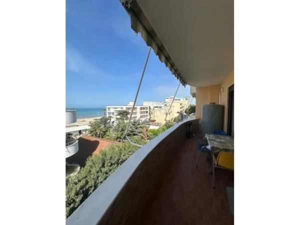Durres, shitet apartament 1+1+Ballkon Kati 4, 73 m² 165.000 € (SHKEMBI I KAVAJES)
