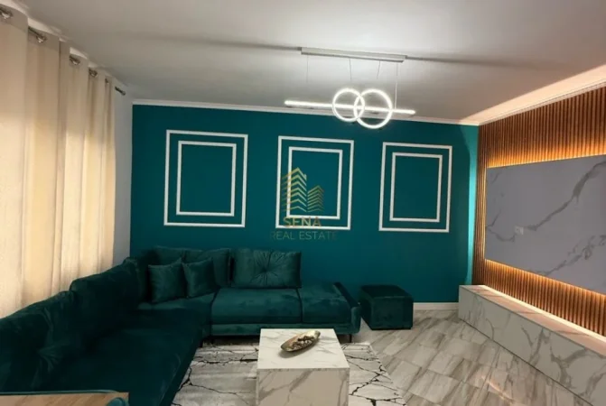 Shkembi Kavajes, shitet apartament 1+1+Ballkon Kati 2, 73 m² 79.000 € (Pas shinave, pallat buze rruge)