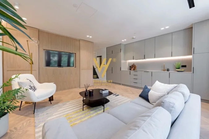 Tirane, shitet apartament 2+1+Ballkon Kati 2, 86 m² 240.000 € (BLLOKU)