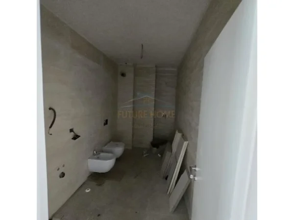 Tirane, shitet apartament 2+1 Kati 2, 109 m² 196.200 € (Jordan Misja)