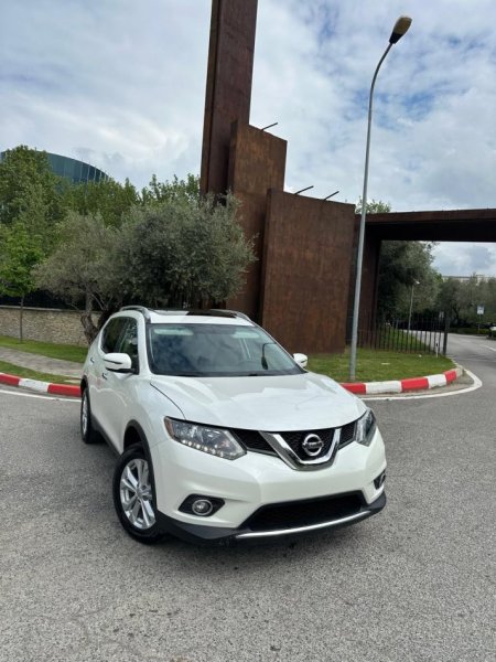 Tirane, shes SUV | Xhip NISSAN ROGUE 2.5 Benzin+Gaz, e bardhë automatik Klima 176.000 km