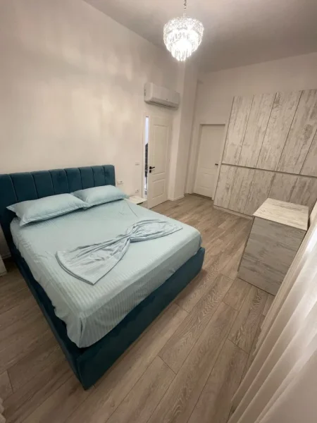 Tirane, jepet me qera Vile 3 Katshe Kati 0, 170 m² 2.500 € (Rezidenca Vila Lule)