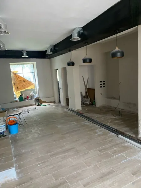 Tirane, shitet ambjent biznesi Kati 1, 115 m² 185.000 € (vasil shanto)