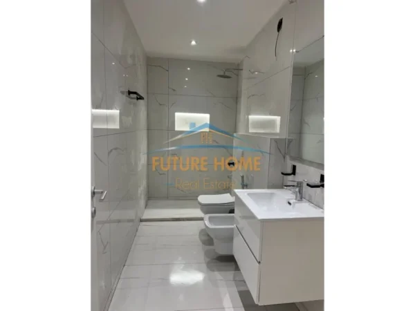 shitet apartament 2+1 Kati 6, 174 m² 410.000 € (Rruga e Elbasanit, Ambasada Amerikane)