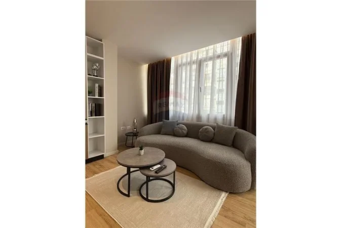 Tirane, shitet apartament 1+1+Ballkon Kati 7, 65 m² 168.000 € (rruga sali butka)