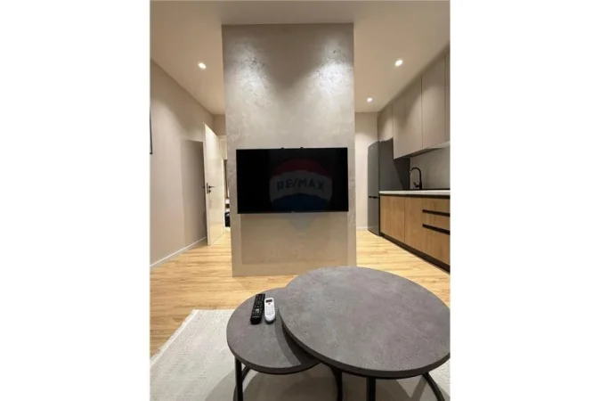 Tirane, shitet apartament 1+1+Ballkon Kati 7, 65 m² 168.000 € (rruga sali butka)