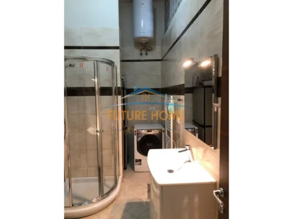 Tirane, shitet apartament 1+1 Kati 1, 82 m² 250.000 € (Rruga e Bogdanëve, Tiranë)