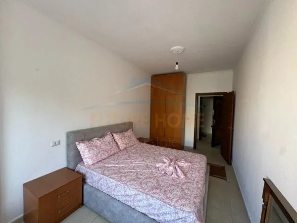 Durres, shitet apartament 1+1+Ballkon Kati 4, 60 m² 65.000 € (Shkembi Kavajes, Durres)