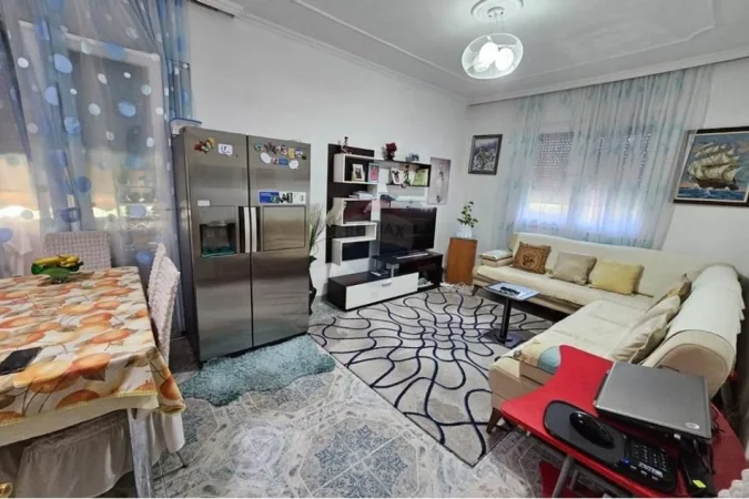 Tirane, shitet 2+1 Kati 5, 90 m² 150000 € (Rruga Mine Peza)