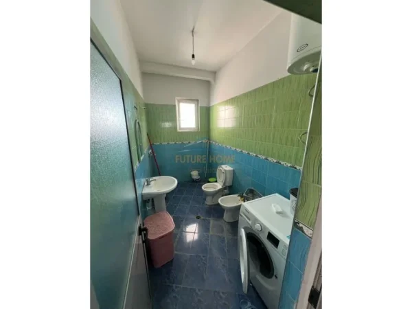 Tirane, jepet me qera apartament 1+1 Kati 5, 60 m² 370 € (Rruga Dritan Hoxha)