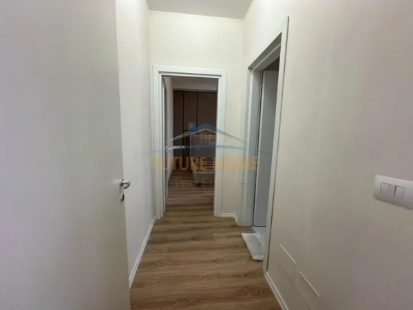 Shitje, Apartament 1+1,Garden Building, Rruga e Kavajes, Tirane !