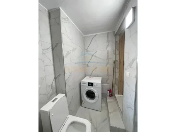 Tirane, jepet me qera apartament 1+1 Kati 0, 57 m² 550 € (Myslym Shyri)