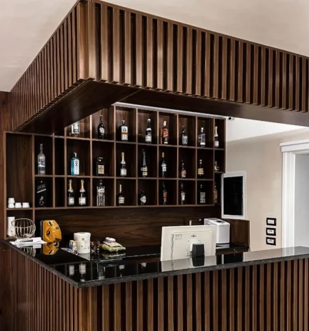 Tirane, jepet me qera hotel Kati 0, 331 m² 3.200 € (Kinostudio)