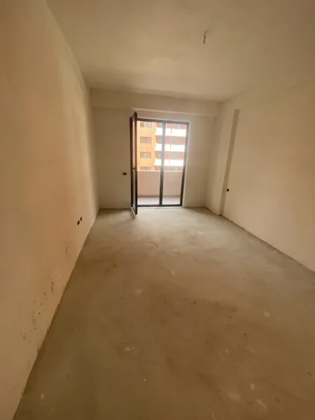 Tirane, shitet apartament 1+1+Ballkon Kati 2, 73 m² 100.000 € 