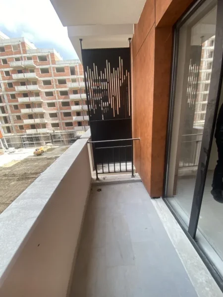 Tirane, shitet apartament 1+1+Ballkon Kati 2, 73 m² 100.000 € 