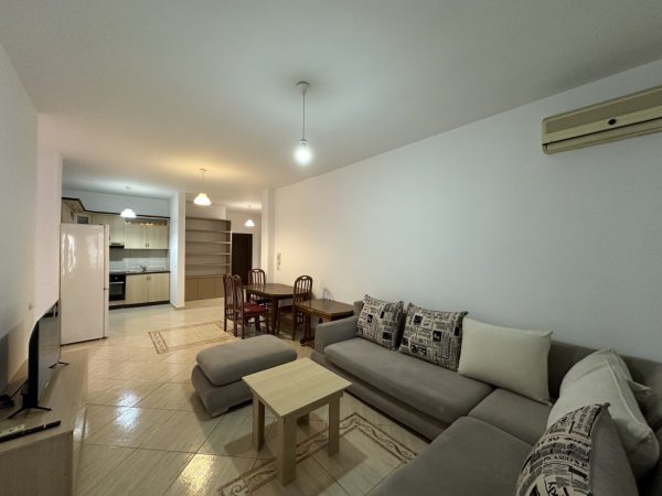 Tirane, shitet apartament 2+1+Ballkon Kati 5, 109 m² 189.900 € (Rruga Bill Klinton)