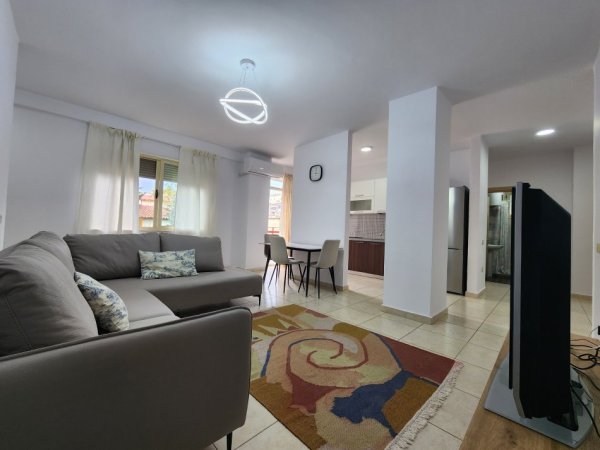 ✨Jepet me qera: Apartament 2+1+2wc & 1 Ballkon të Madh || 📍Rr. Bardhyl, Shk. Andon Zako Cajupi || 550€/ Muaji ✨