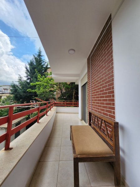 ✨Jepet me qera: Apartament 2+1+2wc & 1 Ballkon të Madh || 📍Rr. Bardhyl, Shk. Andon Zako Cajupi || 550€/ Muaji ✨