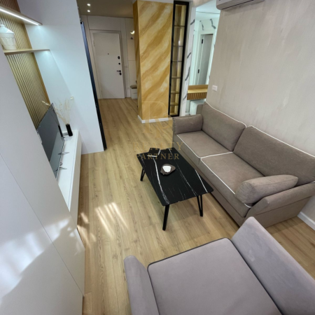 Tirane, jepet me qera apartament 1+1+Ballkon Kati 2, 55 m² 550 € (Bulevardi i Ri)