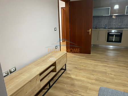 Qera, Apartament 2+1, Brryli, Tiranë. AREA52312