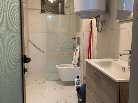 Qera, Apartament 2+1, Brryli, Tiranë. AREA52312
