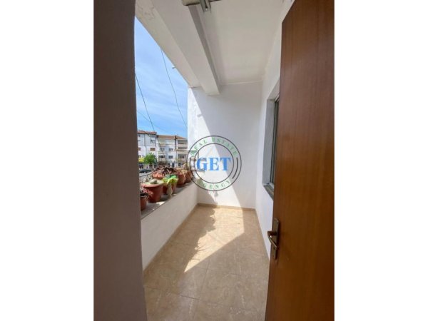 Durres, shitet apartament 2+1+Ballkon Kati 3, 90 m² 150.000 € (Stacioni i Trenit)