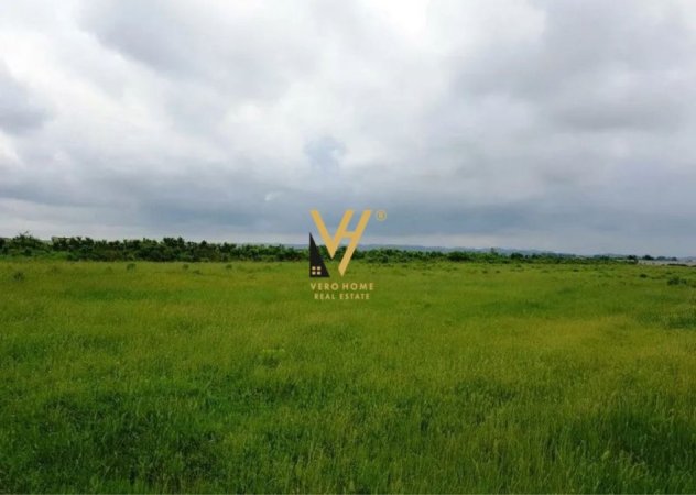 Tirane, shitet toke , 6.048 m² 394.000 € (VISHNJE)