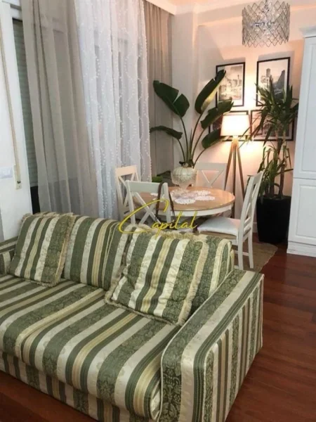 Shqiperi, jepet me qera apartament 2+1 Kati 2, 110 m² 650 € (STACIONI TRENIT)