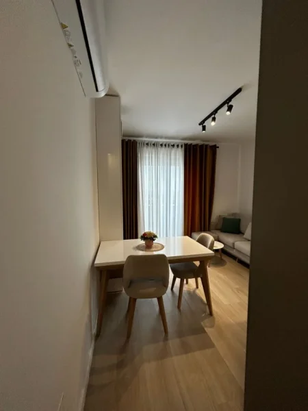 Tirane, jepet me qera apartament 1+1 Kati 8, 67 m² 600 € (rruga don bosko)