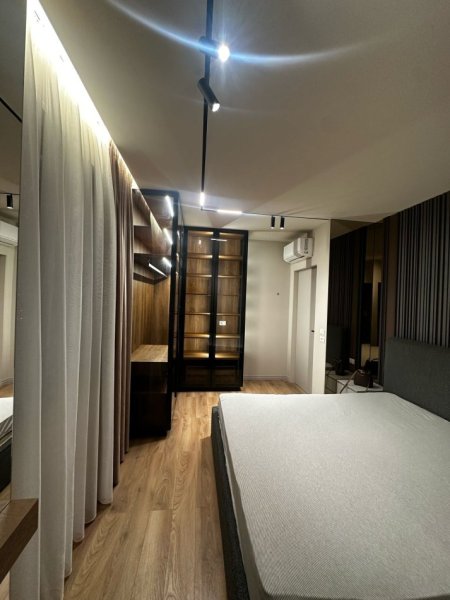 Tirane, jepet me qera apartament 2+1 Kati 2, 80 m² 750 € (Prane Fiori Di Bosko)