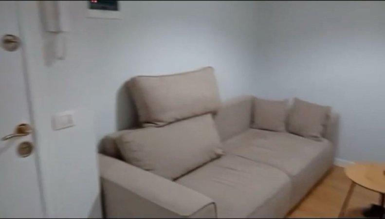 Tirane, jepet me qera apartament 1+1 Kati 10, 50 m² 400 € ( JEPET ME QERA SUPER APARTAMENT 1+1 NË 5 MAJ!)