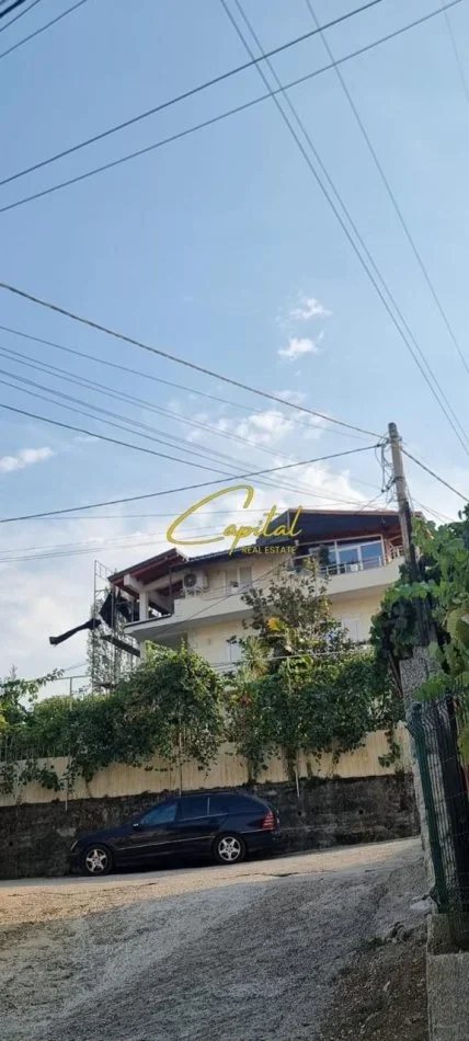 Tirane, shitet Vile 2+1 Kati 0, 1.150 m² 770.000 € (LIQENI I FARKES)