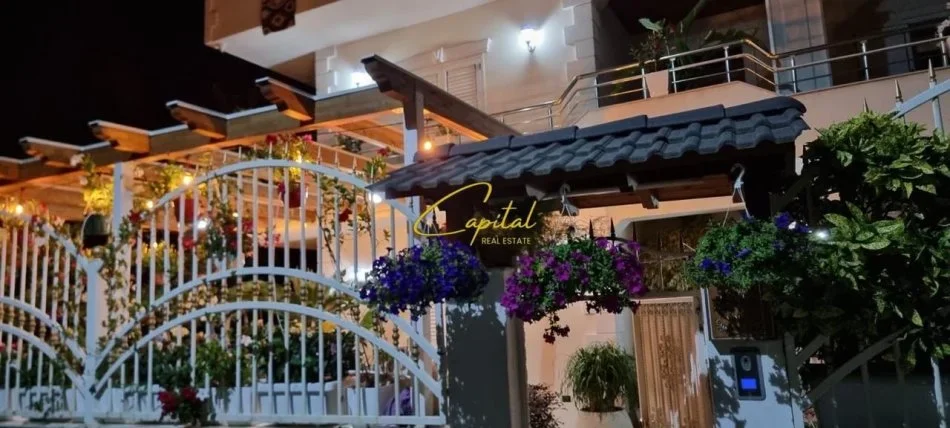 Tirane, shitet Vile 2+1 Kati 0, 1.150 m² 770.000 € (LIQENI I FARKES)