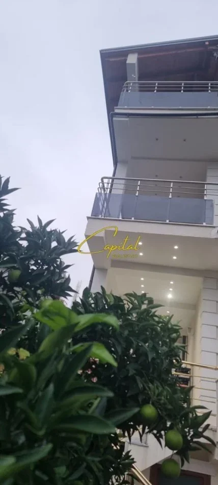 Tirane, shitet Vile 2+1 Kati 0, 1.150 m² 770.000 € (LIQENI I FARKES)