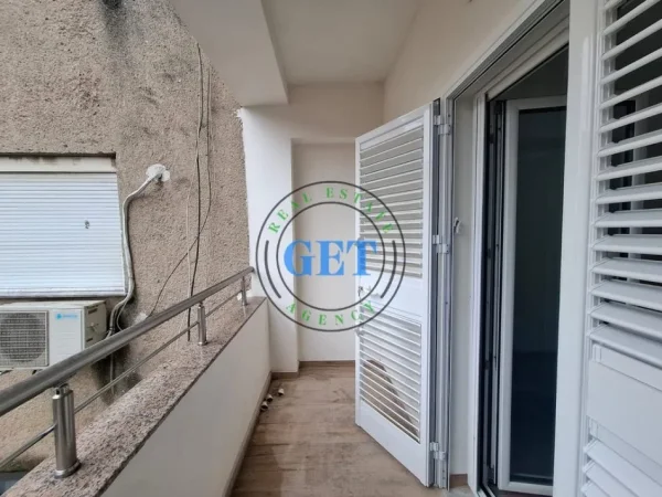 Durres, shitet apartament 2+1 Kati 5, 83 m² 95.000 € (Stacioni I Trenit, Durres)