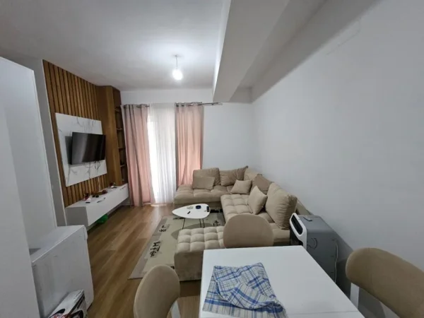 Tirane, shitet apartament 2+1 Kati 1, 74 m² 115.000 € (Ali Dem , Residenca Kaimi)