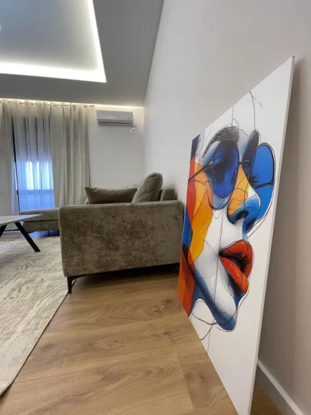 Tirane, jepet me qera apartament 2+1+Ballkon Kati 4, 90 m² 750 € (Rruga e Kavajes)