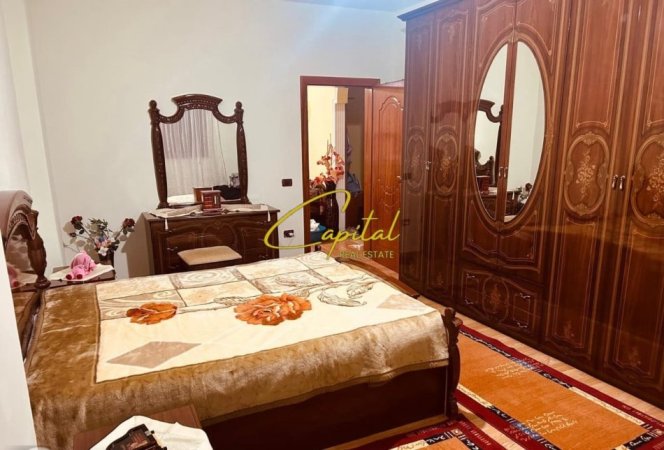 Tirane, jepet me qera apartament 2+1 Kati 2, 105 m² 430 € (RRUGA JORDAN MISJA)