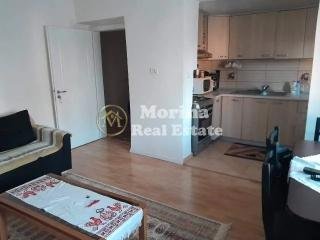 Tirane, jepet me qera apartament 2+1 Kati 3, 70 m² 500 € (Rruga Hoxha Tahsim)